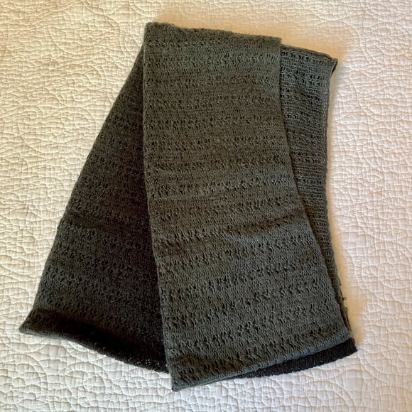 Pistil Infinity Scarf - Picture 4 of 4